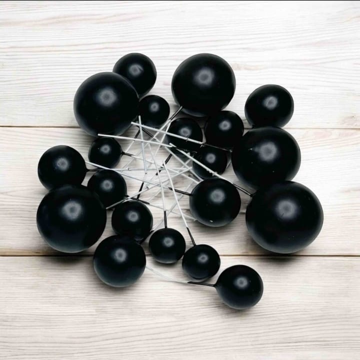 Black Faux Balls (Pack Of 20)