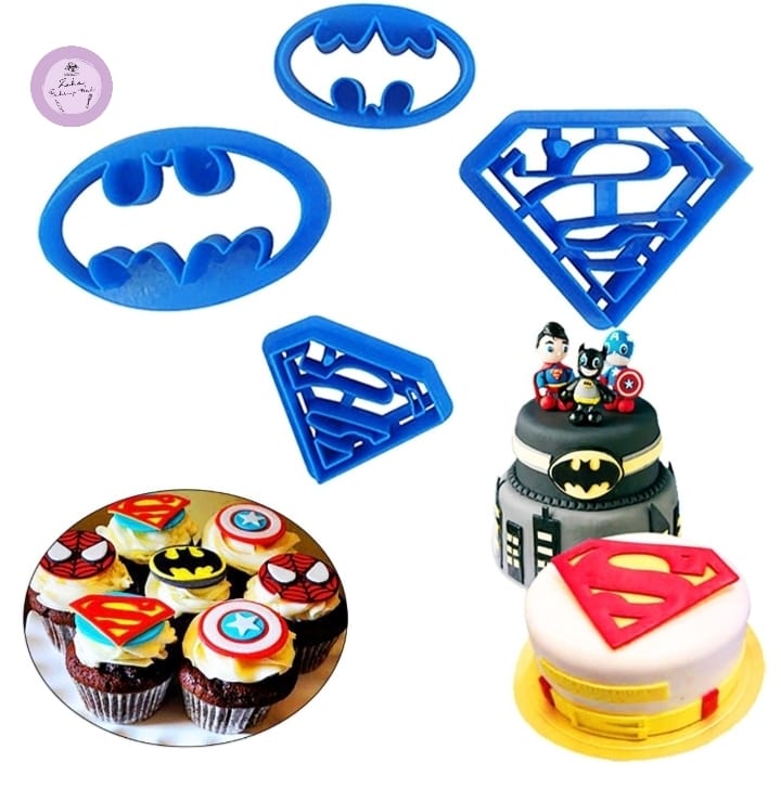 4pcs Batman & Superman Cookie Cutter